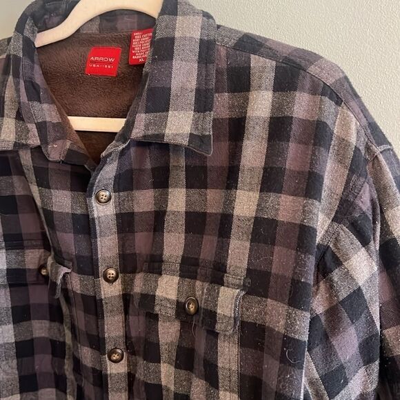 Men’s XL Heavyweight Flannel fleece lined jacket Shacket gray and black plaid - Picture 4 of 13